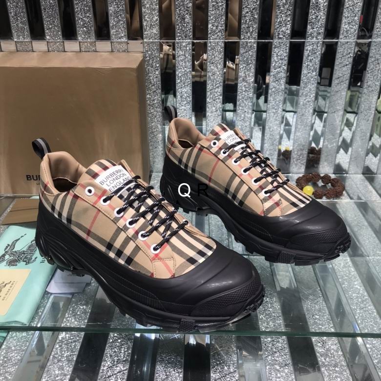 men Burberry shoes-008